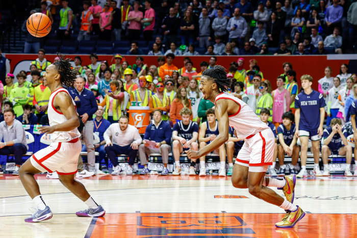 Homewood-Flossmoor New Trier Illinois boys basketball March 8 2024 Nate Latsch 26692